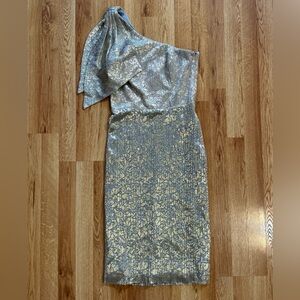 Betsy & Adam Metallic Silver and Gold One-Shoulder Dress Size 4